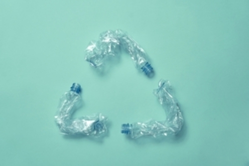 ペットボトルリサイクル